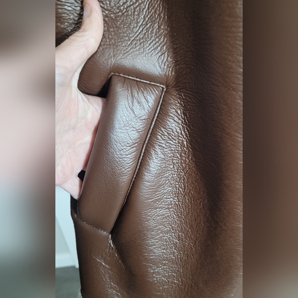 No Boundaries Women's Faux Leather Vest with Faux Fur Lining Brown Size L / XL - Picture 4 of 6